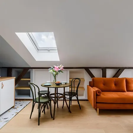 P&o Gdanska Iv Apartman Varsó